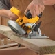 Дискова пила DeWALT 1600 Вт, диск 190х30 мм, 4.0 кг, кейс (DWE575K) - зображення 3