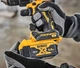 Дрель-шуруповерт ударный аккумуляторный бесщеточный DeWALT DCD805P2T - изображение 6
