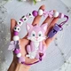 Подарочный набор для новорожденных с именной игрушкой грызунком и посудой Котик лаванда, на выписку, крестины, полгода, для девочки - изображение 2