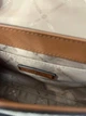 Жіноча сумка MICHAEL Michael Kors Medium Logo Convertible Crossbody Bag (35H8GTTC6B) VANILLA - зображення 8