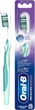 Szczoteczka do zębów Oral-B Pro 3D White Advanced Wybielanie Średnia twardość 1 szt. (8700216476324) - obraz 1