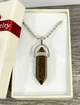 Кулон с натуральным камнем Тигровый глаз коричневый в форме кристалла шестигранника на цепочке ювелирная сталь в сувенирной коробочке (11538) - изображение 5