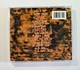 Korn – Untouchables (2002) Audio CD (импорт, буклет) - изображение 3