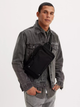Plecak na jedno ramię męski Levi's Ns Zip Sling D7955-0001 Czarny (7626725696958) - obraz 2