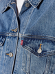 Kurtka jeansowa damska Levi's 90S Trucker Soft As Butter Mid A1743-0004 M Błękitna (5400970984259) - obraz 4