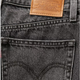 Spodenki damskie jeansowe krótkie Levi's High Baggy Short Wheres My Phone A9311-0003 27 Czarne (5401157177396) - obraz 7