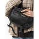 Велика шкіряна жіноча поясна сумка бананка Sambag DynamicDart чорна - зображення 14