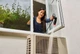 Мойка высокого давления Bosch EasyAquatak 100 (1.2 кВт, 300 л/ч) с пенообразователем (24916) - изображение 3