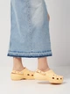 Женские кроксы Crocs Classic Platform Pearl Clog GdH 211231-78Z 41-42 (W10) 26 см Golden Hour (198445137358) - изображение 2