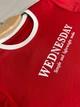 Футболка жіноча A-N 989 базова однотонна з написом WEDNESDAY попереду середня довжина one size червона - зображення 5