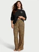 Женская пижама (штаны+лонгслив) Victoria's Secret (3226437712116) Flannel Long-Sleeve XS черная леопардовый принт - изображение 1
