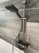 Душова система Epelli Boutique Bathroom mini з тропічним душем, лійкою та гігієнічним душем, графіт - зображення 6