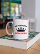 Кружка с принтом "Не принцесса Королева" на подарок для девушки, подруги керамическая 330 мл белая с розовой ручкой - изображение 3