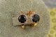 Серьги Xuping Jewelry принц с черным камнем 1.5 см золотистые - изображение 1