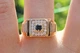 Печатка Xuping Jewelry квадратная по бокам лесенка к черному фианиту в середине 22 р золотистая - изображение 3