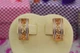Серьги Xuping Jewelry с греческим узором по краям дорожки из камешков 1.8 см золотистые - изображение 1