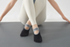 Носки для йоги и пилатеса Yoga socks с закрытыми пальцами, нескользящие, р/р 36-40, черные (YS-01-BL) - изображение 2