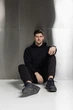 Мужской однотонный тонкий спортивный костюм худи с капюшоном из двунити осенне-весенний черный 3XL - изображение 3