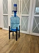 Підставка під бутель з водою WoodDecor в чорному кольорі - зображення 1