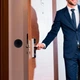 Круглый настенный стоппер для защиты от повреждения стен дверной ручкой Door Stop противоударный ограничитель / отбойник для двери с клейким креплением, 5 см, черный (104239234) - изображение 2