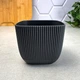 Квадратный цветочный горшок с подставкой 0,67 л Антрацит CORAL KRS-382 - изображение 1