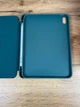 Чехол Smart Case на Apple iPad 10 (10.9" 2022) с креплением для стилуса Apple Pencil Зеленый - изображение 2