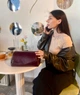 Сумка багет каркасная широкий ремень кожаная средняя бордовая ARTiS Bags 1757 4925 - изображение 4