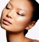 Компактний Хайлайтер з Ефектом Сяйво Extra Dimention Skinfinish Double-Gleam MAC 9 g - зображення 4