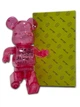 Статуетка Bearbrick x ANTISOCIAL SOCIAL CLUB x PINK 400% 28 см Medicom Toy Вуличний бренд - зображення 5