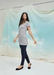 Футболка женская удлиненная с цветами S (LUS-01-251) - изображение 4