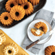 Forma do babeczek Nordic Ware Bundt złota 33 x 22 x 5 cm (0011172862778) - obraz 3