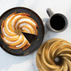 Forma do pieczenia babki Nordic Ware Bundt złota 22 cm (0011172900777) - obraz 6