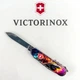 Складной нож Victorinox Huntsman Red Black Dragon – функциональный мультитул 91 мм с 15 инструментами - изображение 5