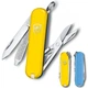 Складаний ніж Victorinox Classic SD "Ukraine Edition" — 7 в 1, 58 мм, у кольорах прапора, модель Vx06223.8G.28 - зображення 2