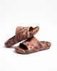 Чоловічі шльопанці Crocs Classic Marbled Slide 211211-2EW 46-47 (M12) 30 см Coffee Multi коричневі (11710389) - зображення 1