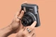Комплект Камера для миттєвого друку Fujifilm Instax Mini 41 + Фотопапір на 120 фото (6 картриджі х 20 знімків) + Коричневий фотоальбом на 108 фото - зображення 6