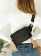 Жіноча сумка бананка на пояс з екошкіри SAMBAG Чорна (793024616) - зображення 5