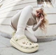 Дитячі крокси Crocs Classic Cutie Clog Platform Bone (34/35, бежевий) - изображение 6