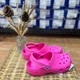 Дитячі крокси для дівчинки Crocs Classic Clog Raspberry (28/29, рожевий) - зображення 4