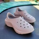Жіночі кросівки Crocs Classic Sneaker Taupe (37-38, коричневий) - зображення 2