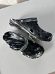 Чоловічі крокси Crocs Baya Marbled Clog Black/White (48/49, чорний) - зображення 4