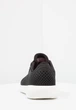 Чоловічі кросівки Crocs LiteRide Pacer Black/White (45-46, черні) - изображение 4