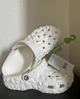 Крокс Класік Клог Геометрія Білі Crocs Geometric Clog White (44-45, білий) - изображение 9