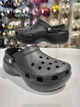 Жіночі крокси Crocs Classic Clog Platform Black (34-35, чорний) - изображение 2