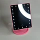 Зеркало с подсветкой для макияжа настольное прямоугольное Large Mirror, косметическое LED-зеркало с регулировкой наклона и подставкой для мелочей, питание от USB/батареек Розовое, MLLM-22-Pink - изображение 6