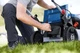 Акумуляторна газонокосарка Bosch Professional GRA 18V2-46, 2 GBA 18V 5.0Ah + GAL 1880 CV (06008C8000+1600A00B8J) - зображення 7