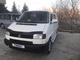 Дефлектор капоту (прямі фари) (EuroCap V1) для Volkswagen T4 Caravelle/Multivan 1990-2003 рр - зображення 6