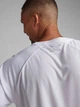 Футболка спортивная длинная мужская 2XU Aero Tee MR6557a_WHT/SRF 2XL Белая (9336340993483) - изображение 6