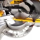 Пила торцювальна мережева DeWALT DWS727: 1675 Вт, глибина різу 150 мм, коло 250 мм, гальмо 10 секунд - зображення 9
