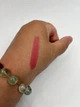 Увлажняющая матовая губная помада Avon "Ультра" 14 Яркий лиловый (14 Maiden Mauve) 3,6г - изображение 2